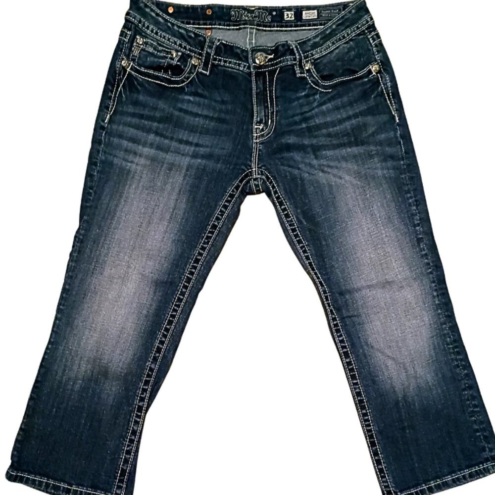 Miss Me Signature Cuffed Capri Jeans – Size 32 – Statement Style!